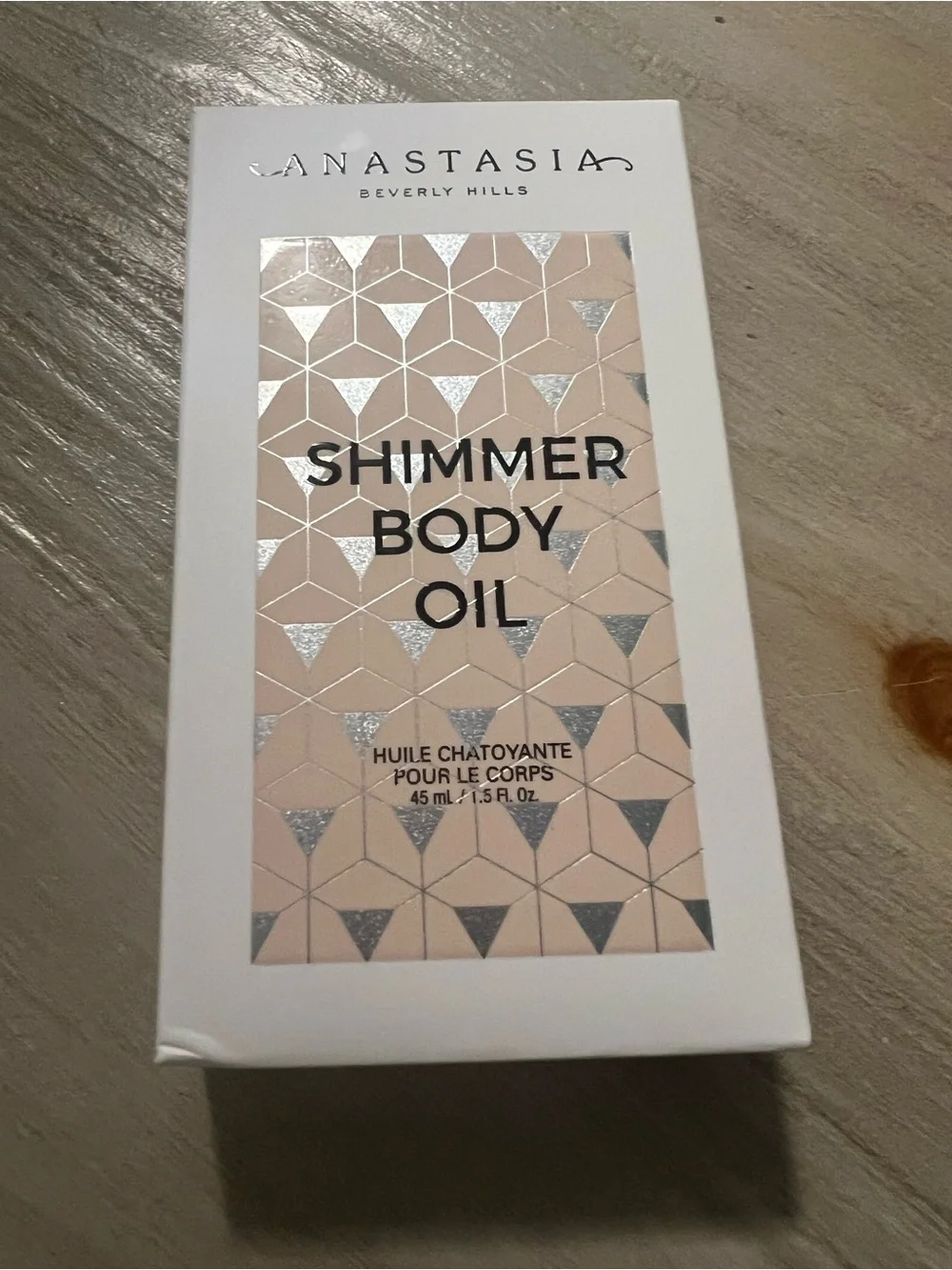 Anastasia Beverly Hills Shimmer Body Oil - White